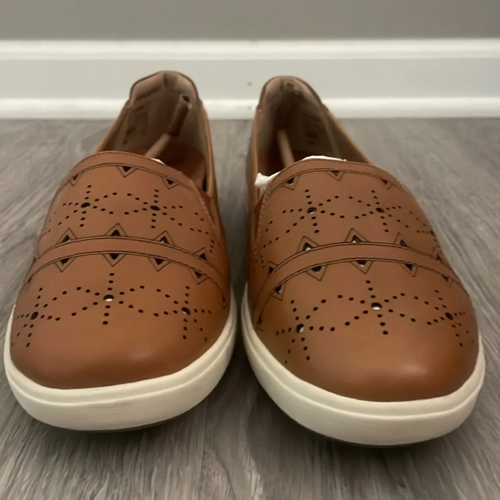Cobb Hill new Pennifield Tan Leather Loafers Size 7.5 - Picture 4 of 10